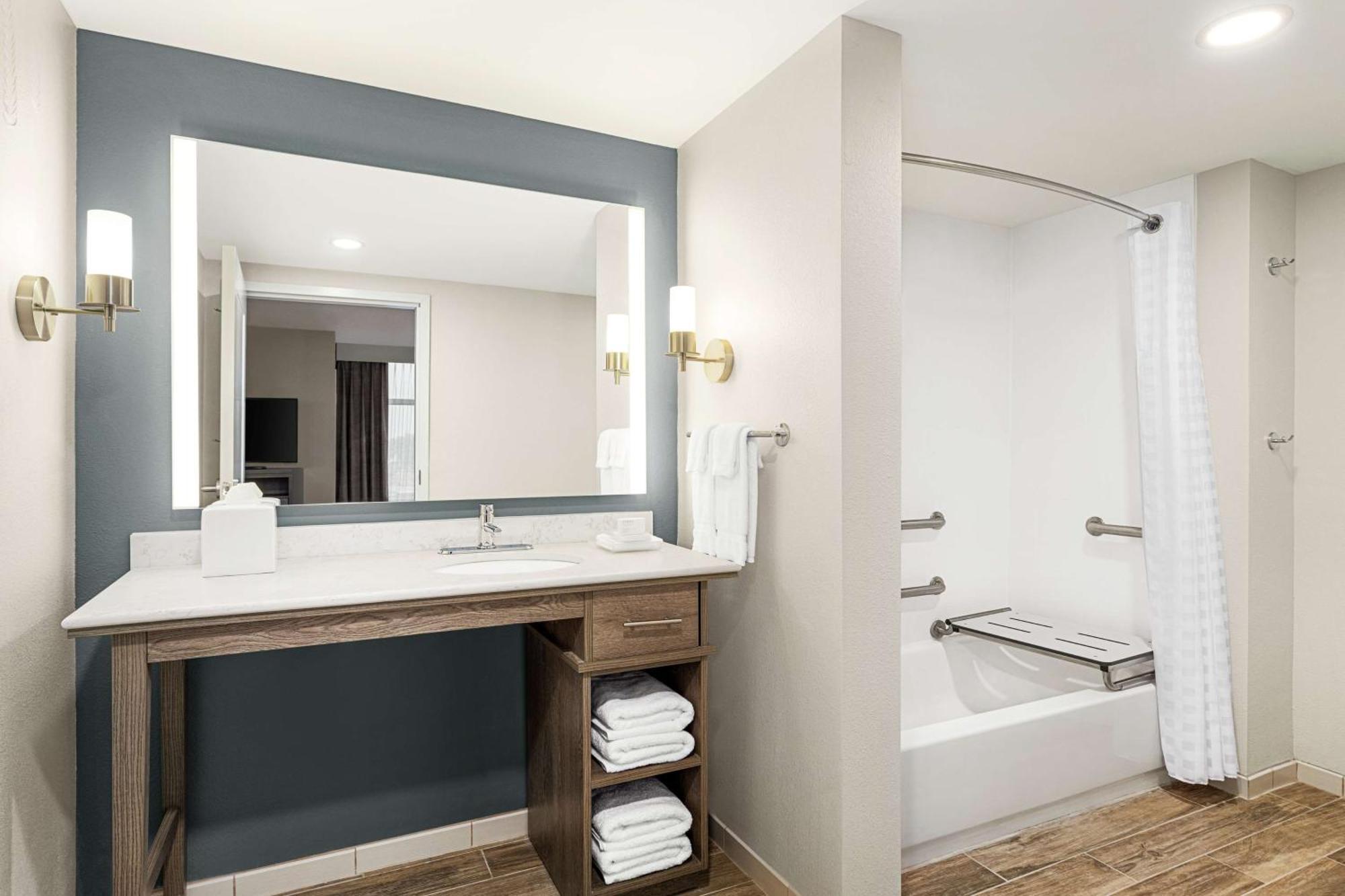 Homewood Suites By Hilton Carlisle Εξωτερικό φωτογραφία