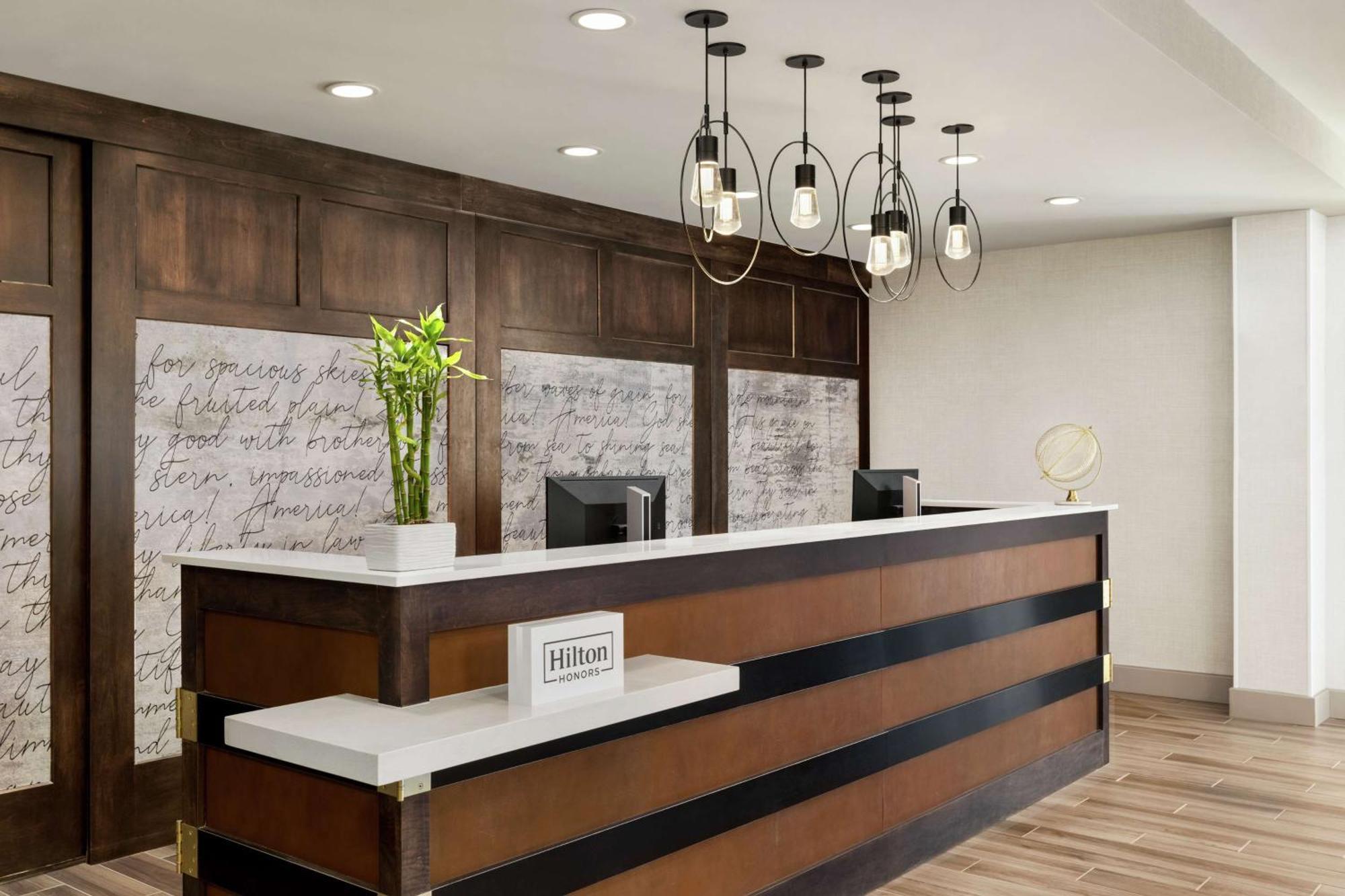 Homewood Suites By Hilton Carlisle Εξωτερικό φωτογραφία