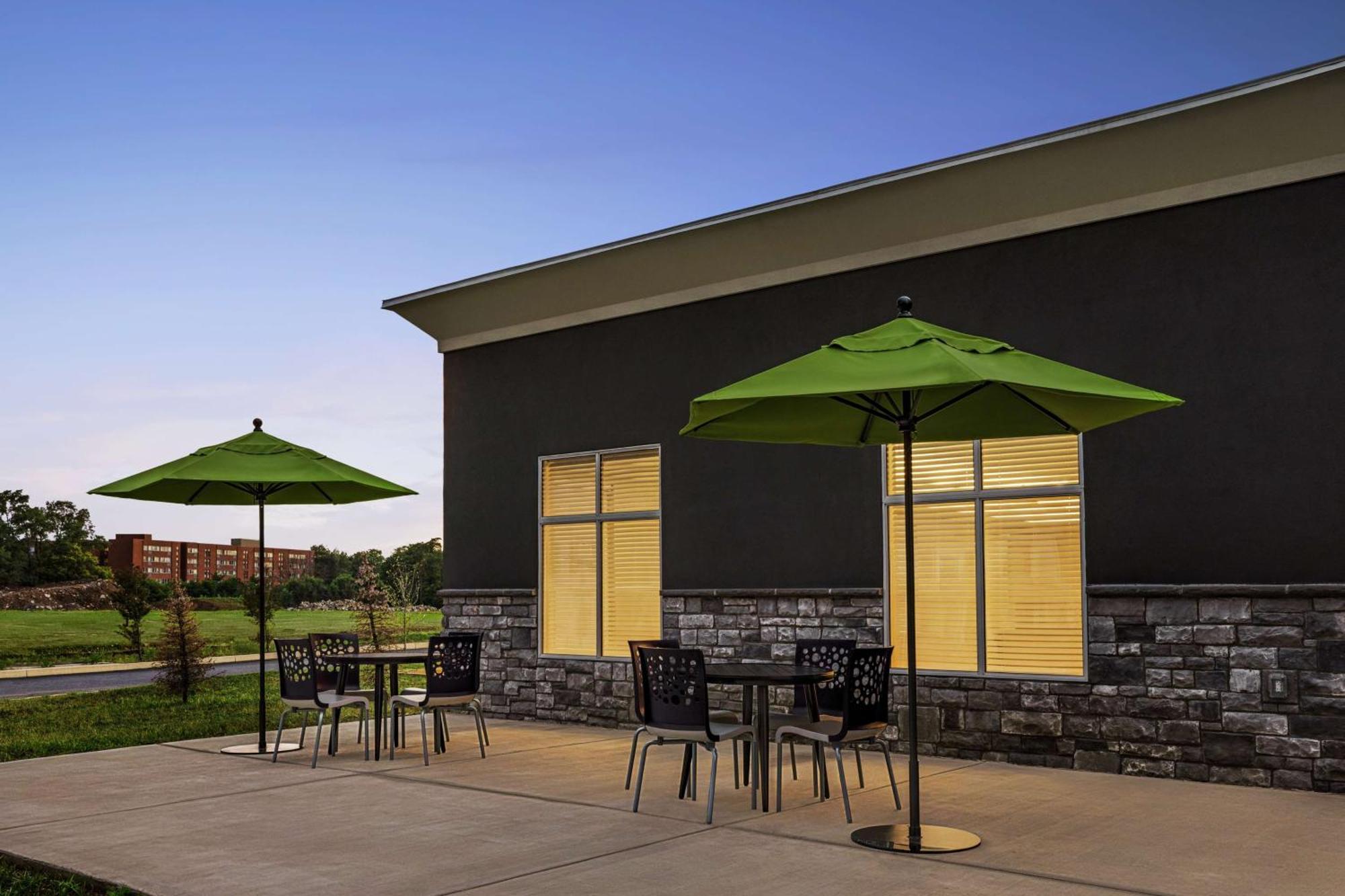 Homewood Suites By Hilton Carlisle Εξωτερικό φωτογραφία